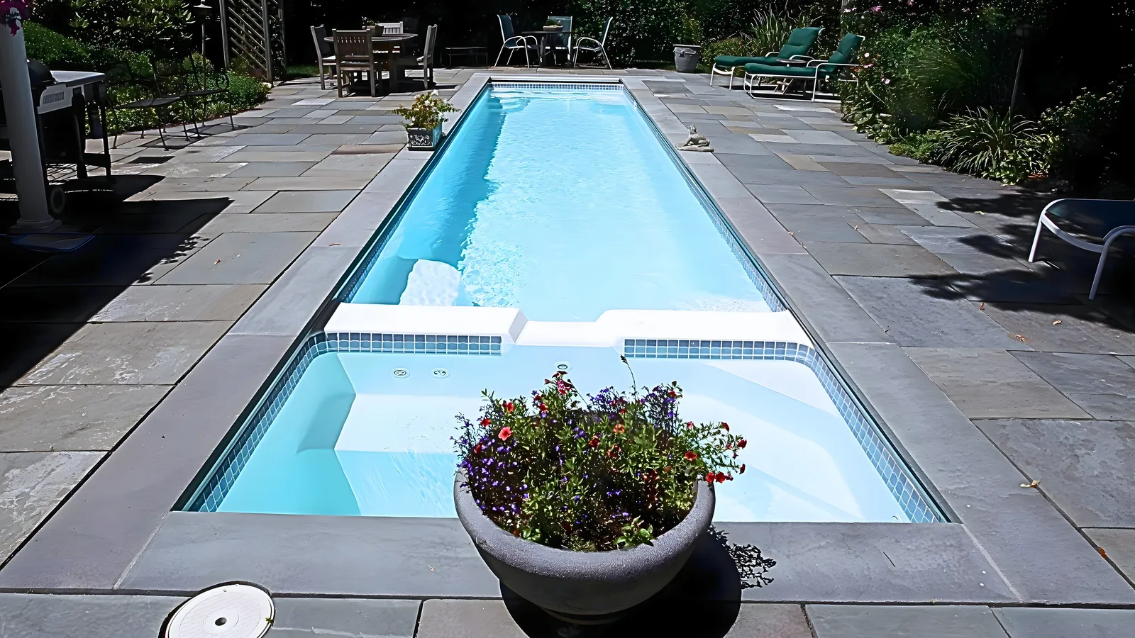 Fiberglass pool installation in Galloway, Ohio