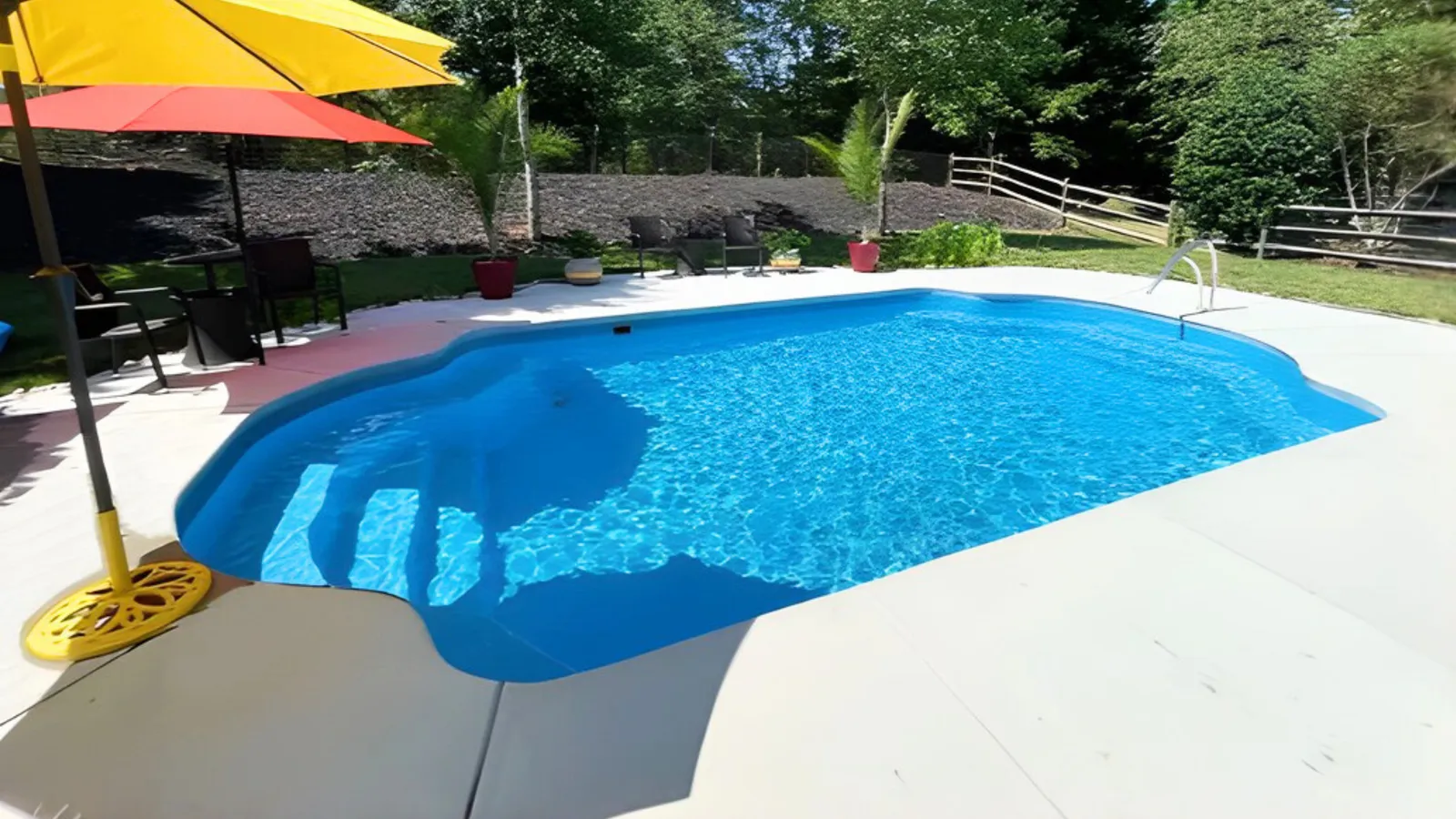 Fiberglass pool installation in Pickerington, Ohio