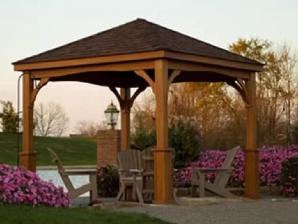 Custom outdoor living spaces by Maxima Pools
