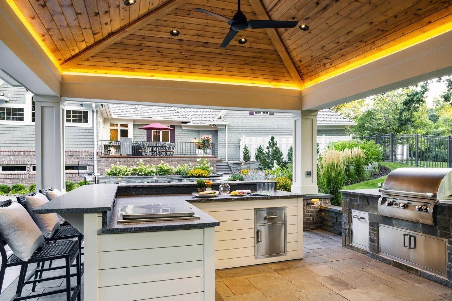 Luxury outdoor entertaining area with grill